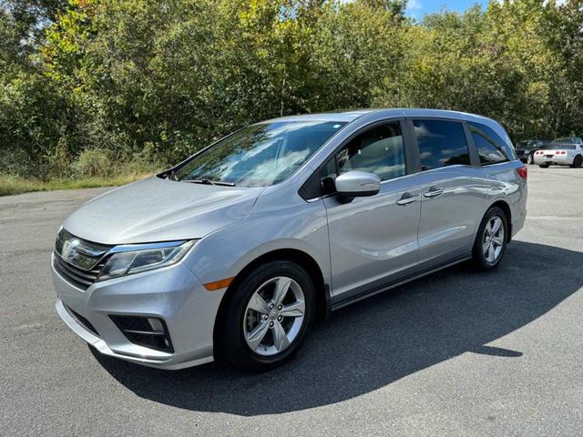Photo of 2019 Silver Honda Odyssey