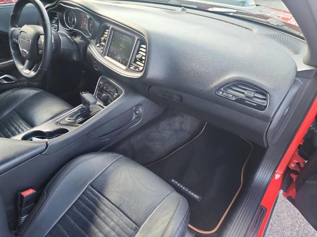 Photo of 2015 Red Dodge Challenger