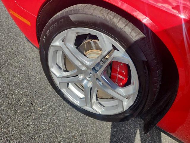 Photo of 2015 Red Dodge Challenger