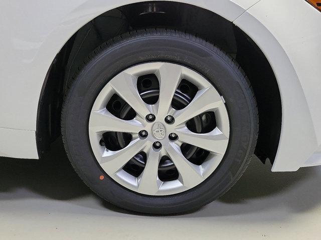 Photo of 2025 Ice Cap Toyota Corolla
