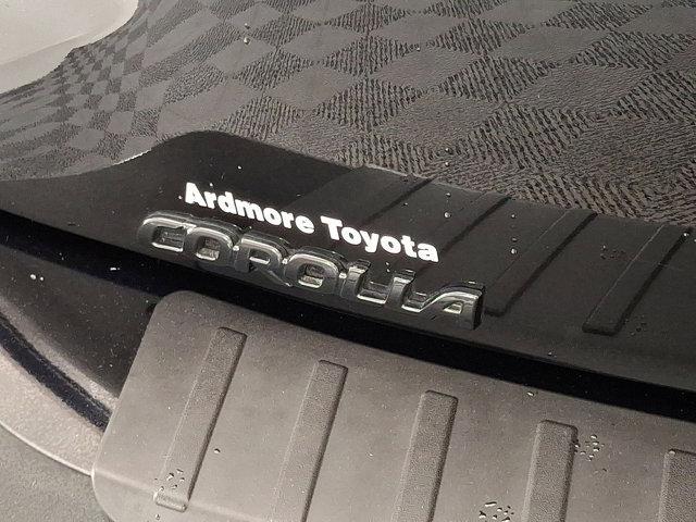 Photo of 2024 Black Toyota Corolla