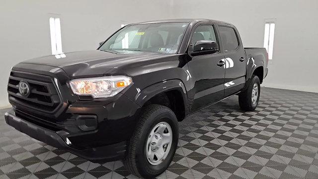 Photo of 2022 Midnight Black Metallic Toyota Tacoma