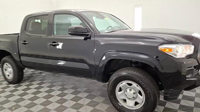 Photo of 2022 Midnight Black Metallic Toyota Tacoma