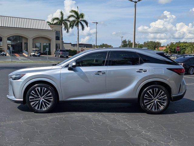 Photo of 2023 Iridium Lexus RX 350