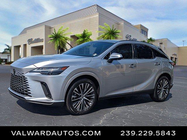 Photo of 2023 Iridium Lexus RX 350