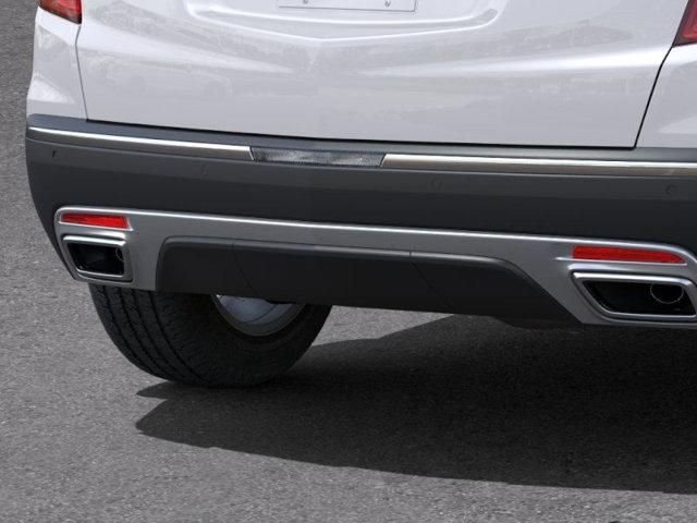 Photo of 2025 Crystal White Tricoat Cadillac XT5