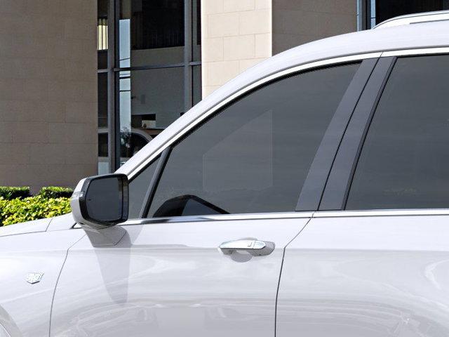 Photo of 2025 Crystal White Tricoat Cadillac XT6
