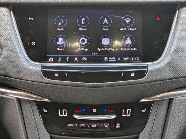 Photo of 2023 Crystal White Tricoat Cadillac XT5