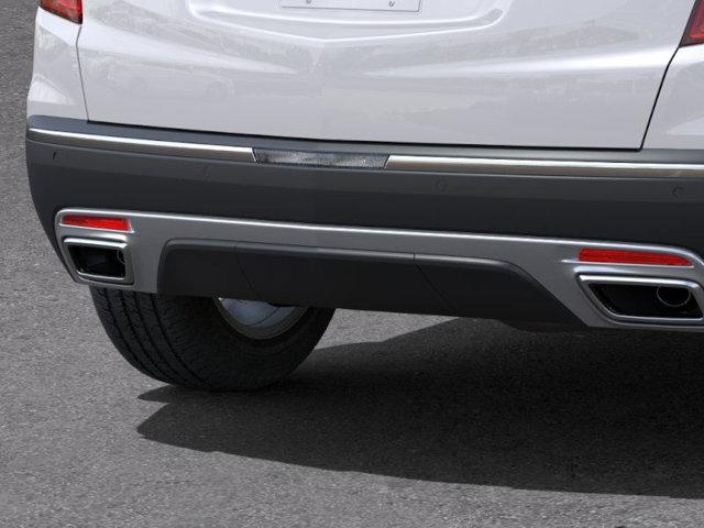 Photo of 2025 Crystal White Tricoat Cadillac XT5