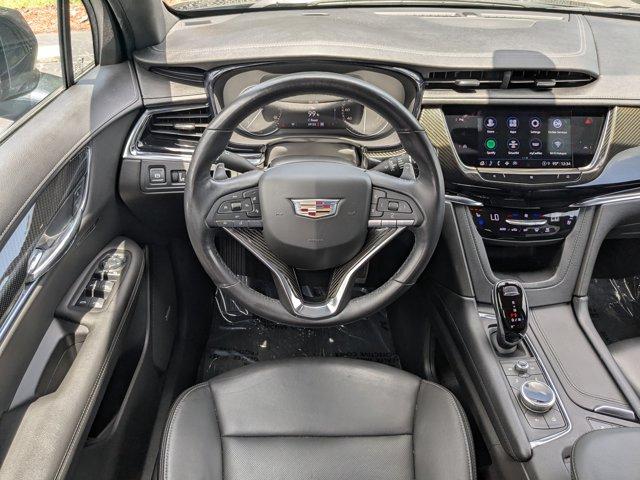Photo of 2021 Shadow Metallic Cadillac XT6