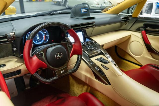 Photo of 2012 Pearl White Lexus LFA