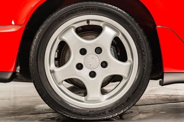 Photo of 1993 Guards Red Porsche 911