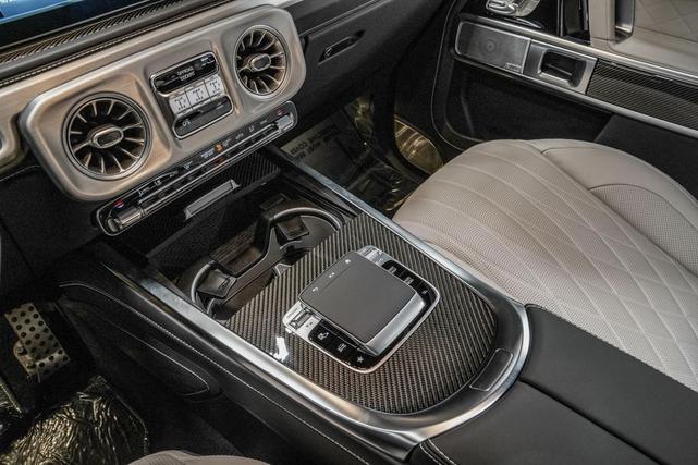 Photo of 2025 MANUFAKTUR Signature Copper Orange Magno Mercedes-Benz AMG G 63
