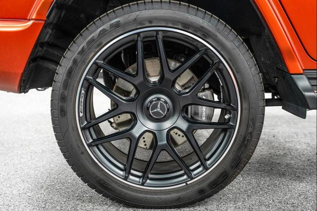 Photo of 2025 MANUFAKTUR Signature Copper Orange Magno Mercedes-Benz AMG G 63