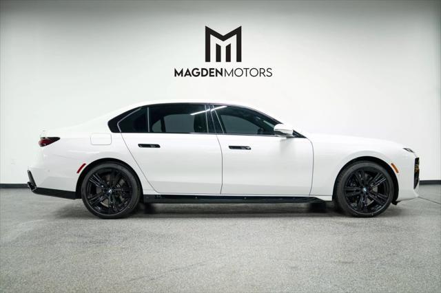 2023 BMW 760