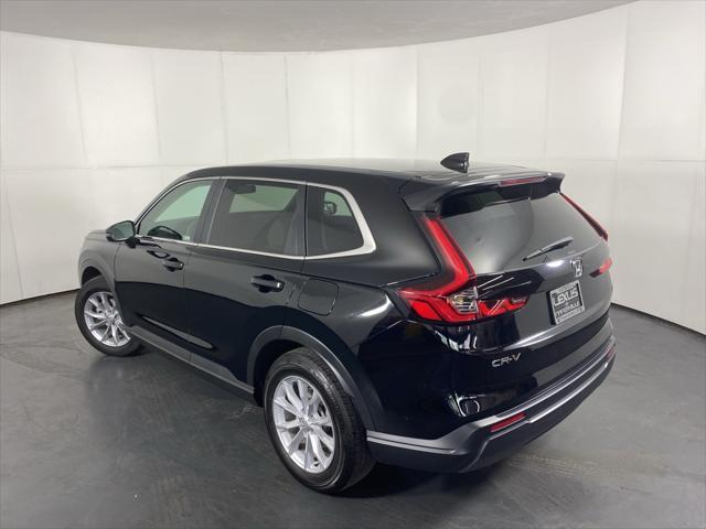 Photo of 2023 Crystal Black Pearl Honda CR-V