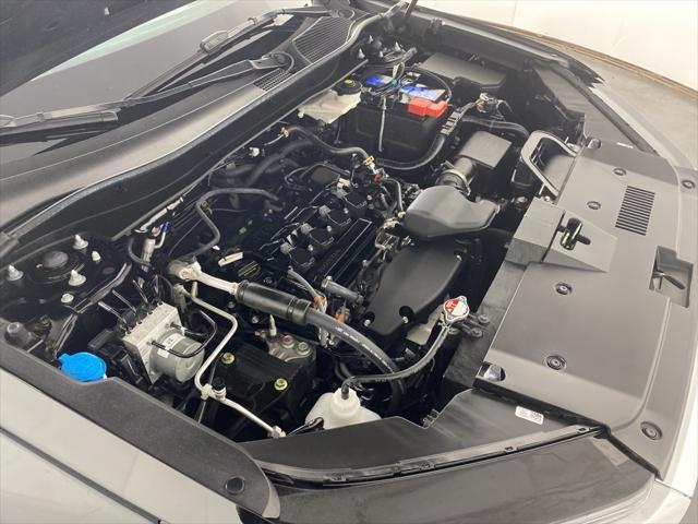 Photo of 2023 Crystal Black Pearl Honda CR-V