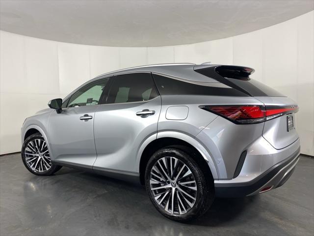 Photo of 2024 Iridium Lexus RX 350