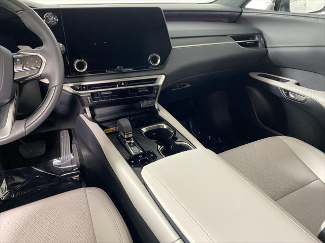 Photo of 2024 Iridium Lexus RX 350