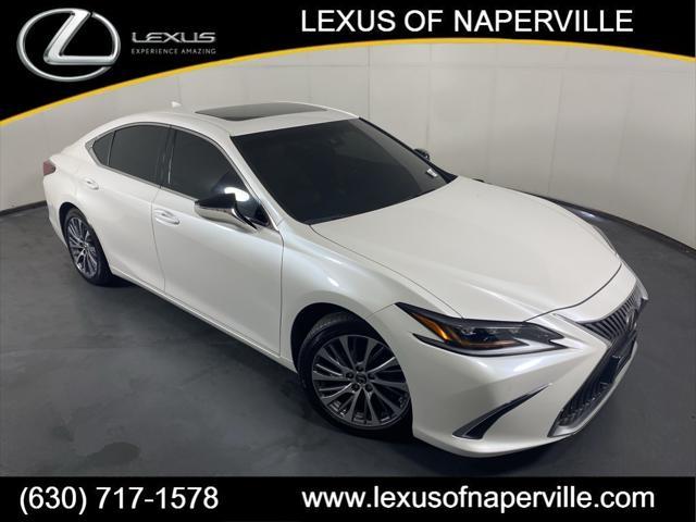 Photo of 2019 Eminent White Pearl Lexus ES 350