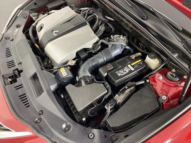 Photo of 2019 Matador Red Mica Lexus ES 350