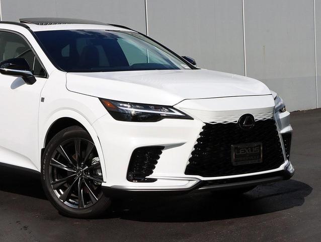 Photo of 2025 Ultra White Lexus RX 350