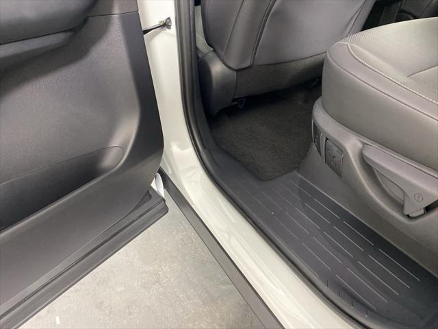 Photo of 2025 Wind Chill Pearl Lexus TX 350
