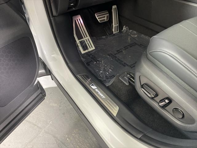 Photo of 2025 Wind Chill Pearl Lexus TX 350