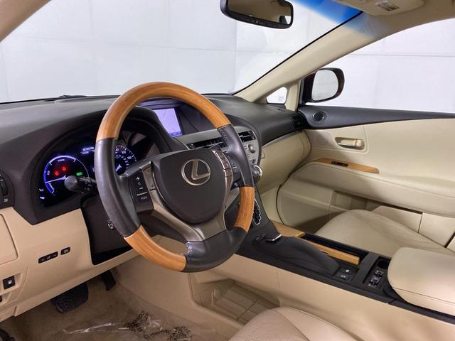 Photo of 2015 Claret Mica Lexus RX 450h