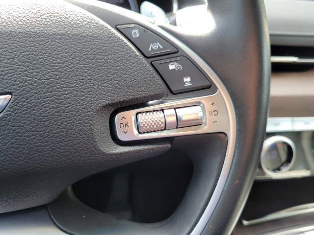 Photo of 2023 Alta White Genesis G80