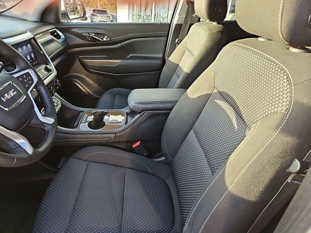 Photo of 2020 Summit White GMC Acadia