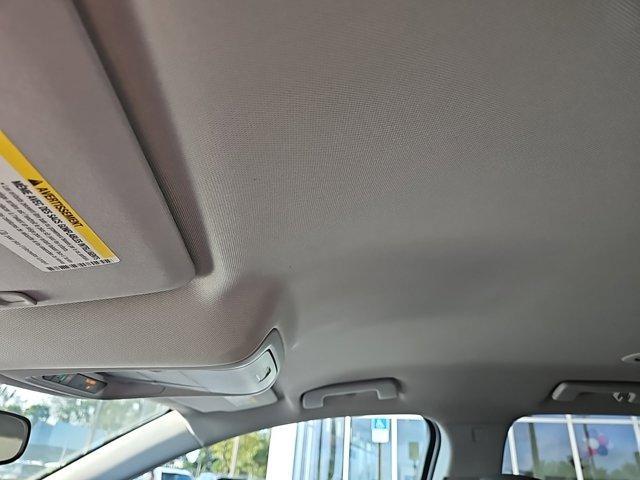 Photo of 2020 Summit White GMC Acadia