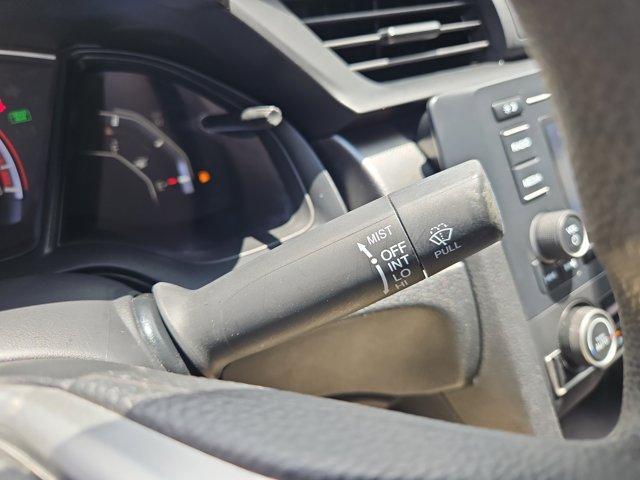 Photo of 2022 Summit White Buick Encore