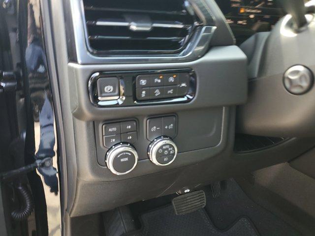 Photo of 2025 Onyx Black GMC Yukon