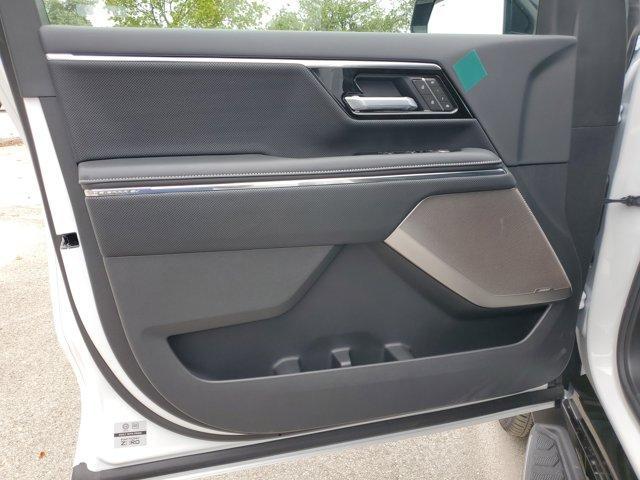 Photo of 2025 Summit White GMC Sierra EV