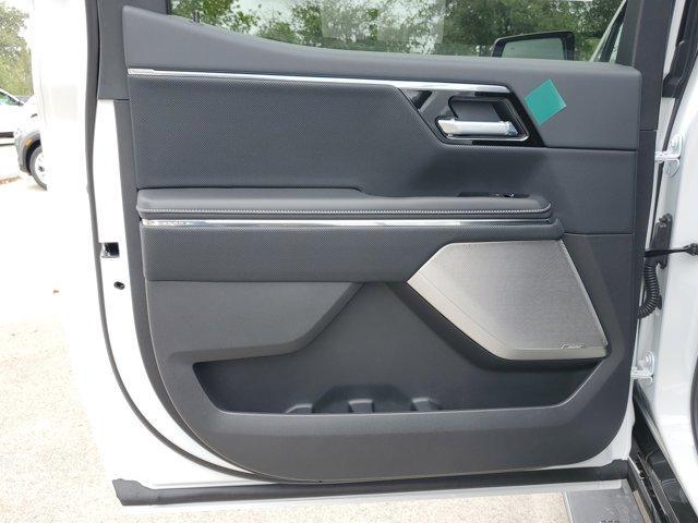 Photo of 2025 Summit White GMC Sierra EV