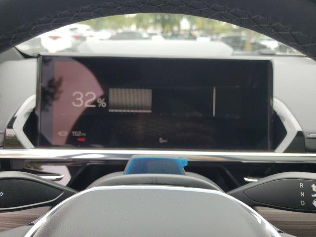 Photo of 2025 Summit White GMC Sierra EV