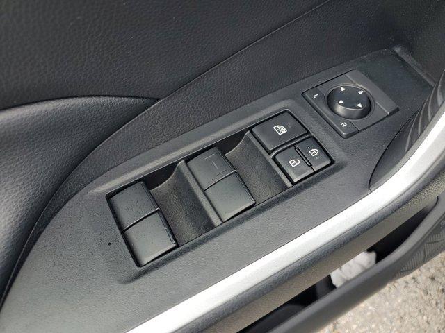 Photo of 2020 Super White Toyota RAV4