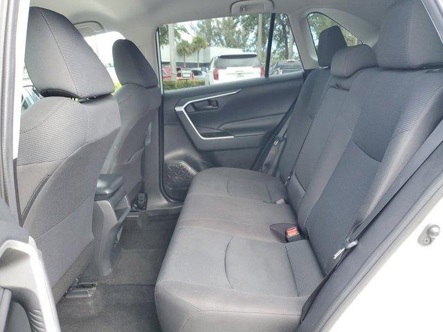 Photo of 2020 Super White Toyota RAV4