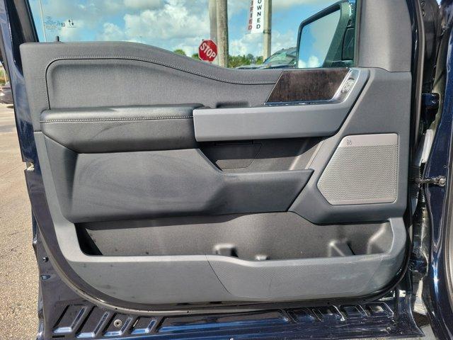 Photo of 2022 Blue Ford F-150