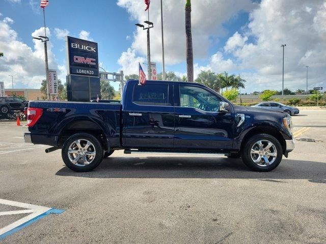 Photo of 2022 Blue Ford F-150