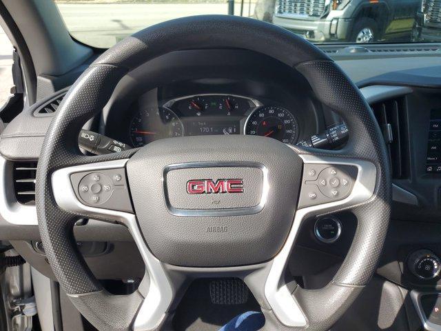 Photo of 2022 Quicksilver Metallic GMC Terrain