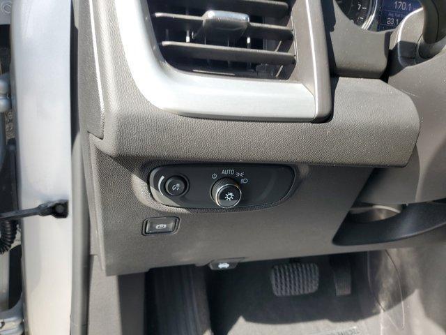 Photo of 2022 Quicksilver Metallic GMC Terrain