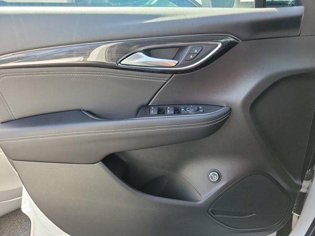 Photo of 2022 Summit White Buick Envision