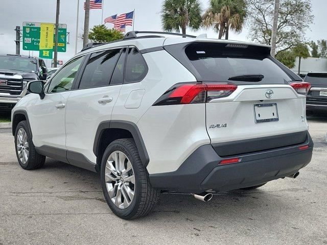 Photo of 2023 Wind Chill Pearl Toyota RAV4