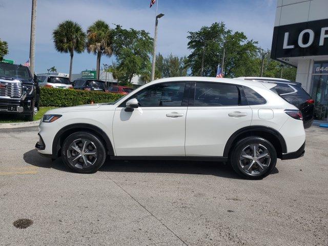 Photo of 2023 Platinum White Pearl Honda HR-V