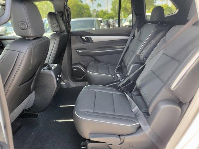 Photo of 2026 Summit White Buick Enclave