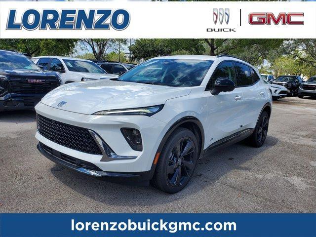 Photo of 2025 Summit White Buick Envision