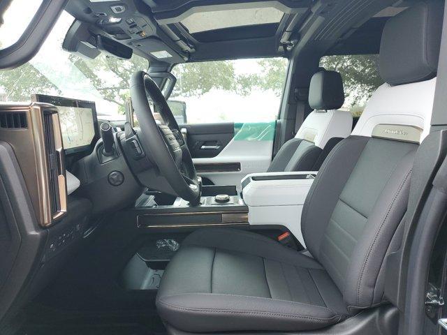 Photo of 2025 Black GMC HUMMER EV Pickup
