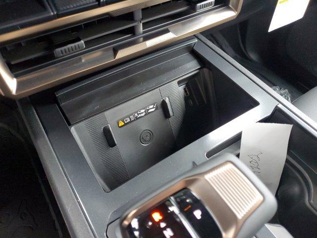 Photo of 2025 Black GMC HUMMER EV Pickup